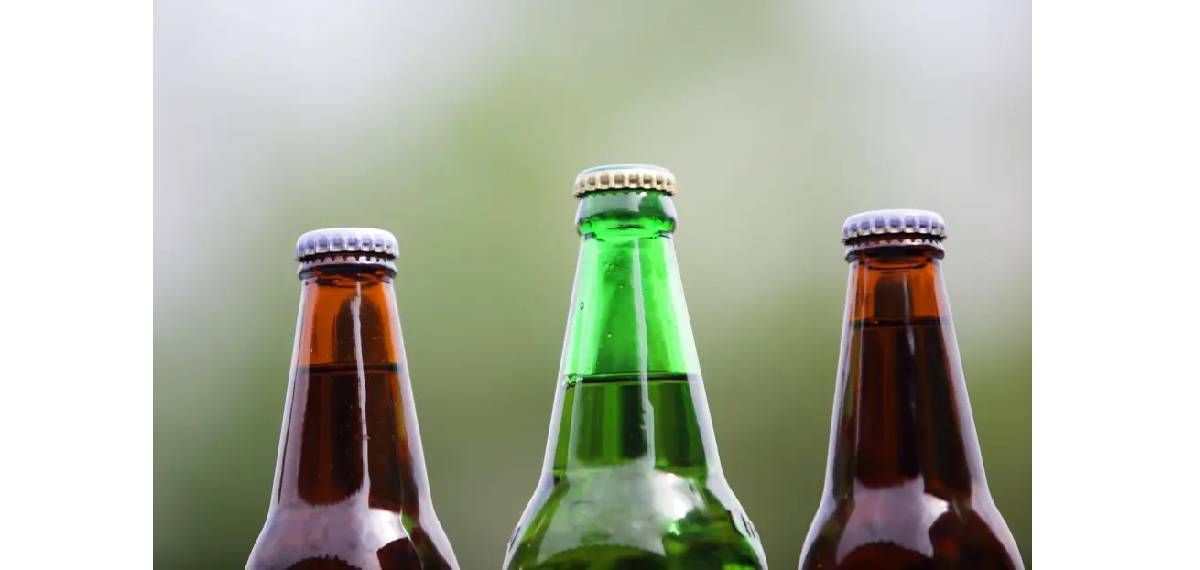 BEER BOTTLE BROWN AND GREEN COLOUR