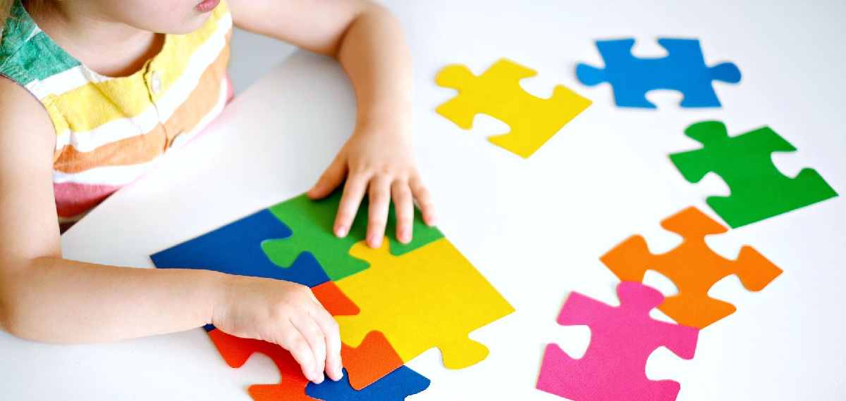 symptoms of autism in children