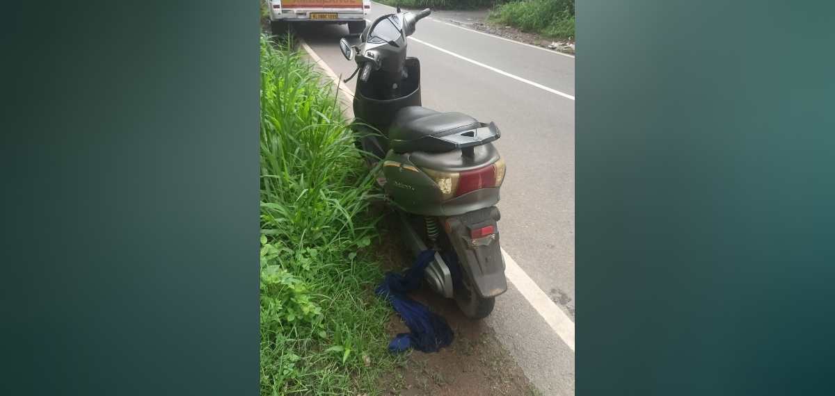 ഷാള് ചക്രത്തില് കുരുങ്ങി, റോഡിലേക്ക് വീണ് സ്കൂട്ടര് യാത്രക്കാരിക്ക് ദാരുണാന്ത്യം