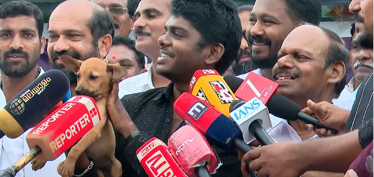 'ഇടതുപക്ഷത്തിന്റെ പരാജയത്തിന് പിന്നില് നിരവധി കാരണങ്ങളുണ്ട്, അതൊരു ക്യാൻവാസ് പോലെ ': വേടന്