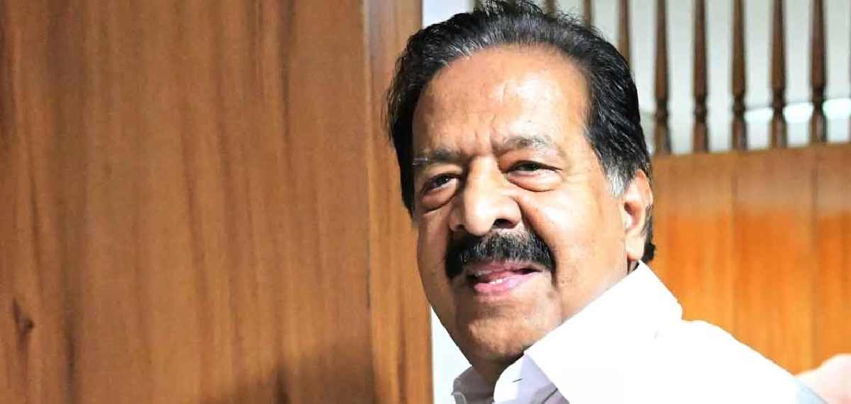 മഹേശന്റെ മരണം: SIT രൂപീകരിക്കുന്ന കാര്യത്തില്‍ തീരുമാനമായോ എന്ന് ചോദ്യം; 'അതെന്തുവാ' എന്ന് ആഭ്യന്തരമന്ത്രി
