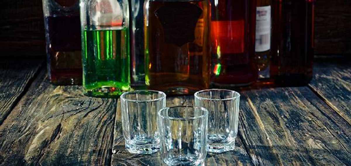  alcohol have an expiry date