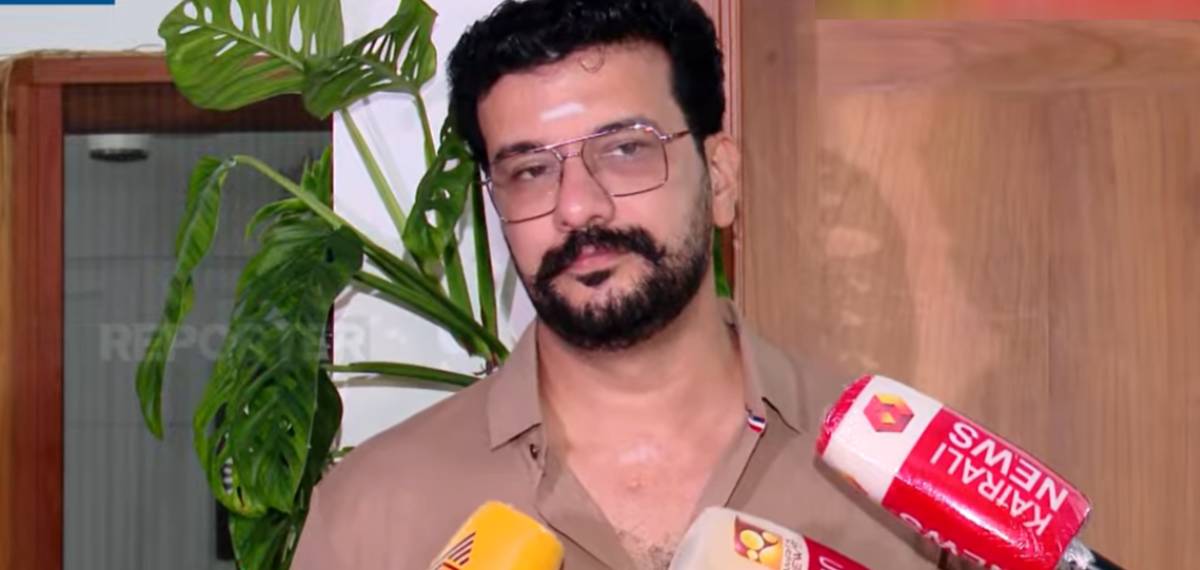 എഎംഎംഎ അഡ്‌ഹോക് കമ്മിറ്റി കണ്‍വീനര്‍ സ്ഥാനം രാജിവെച്ച് രമേഷ് പിഷാരടി
