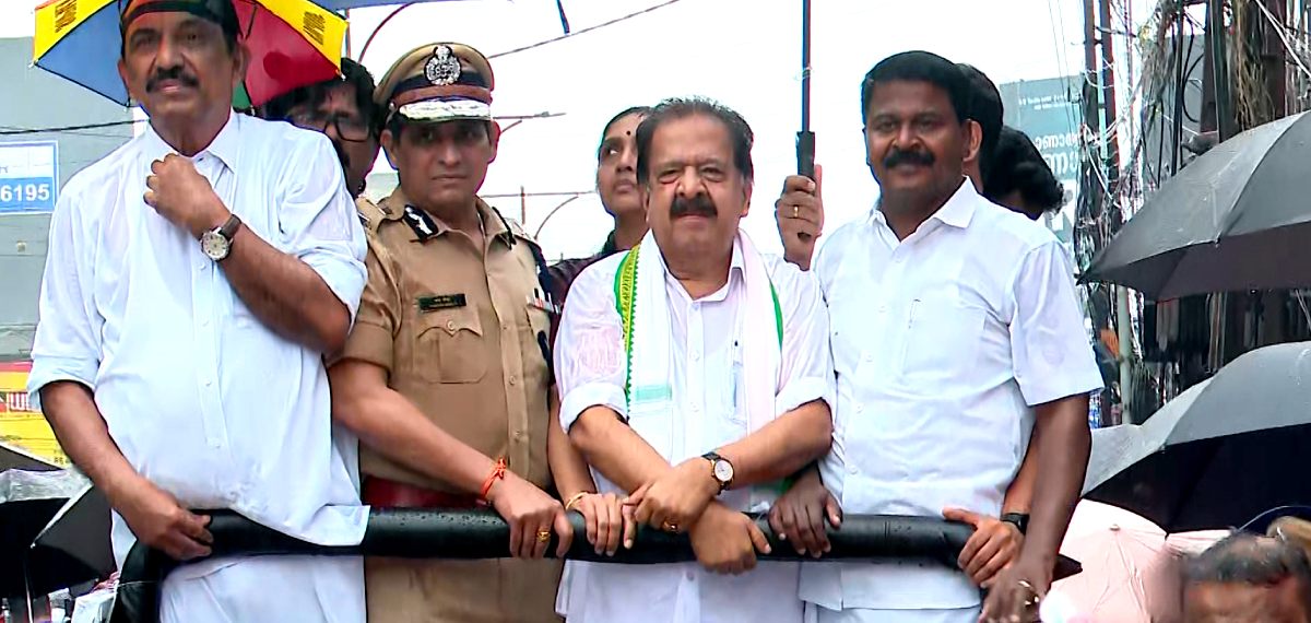 'തൂഫാൻ ജാഗരൺ': പെരുമ്പാവൂരിൽ ജനകീയ ലഹരി വിരുദ്ധ ഇടപെടലുമായി രമേശ് ചെന്നിത്തല