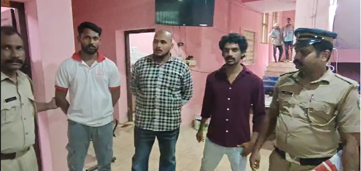 ലോറികളിൽ നിന്ന് രണ്ട് ലക്ഷം രൂപ വിലവരുന്ന ബാറ്ററിയും ടയറുമടക്കം മോഷണം; മൂന്നുപേര്‍ അറസ്റ്റില്‍