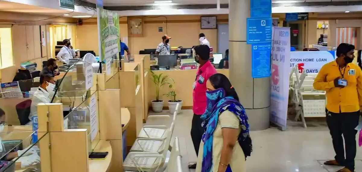 ബാങ്ക് വായ്പാ വളര്ച്ച രണ്ട് വര്ഷത്തിനിടയിലെ ഏറ്റവും ഉയര്ന്ന നിലയില്; നിക്ഷേപ വളര്ച്ച 13.3%