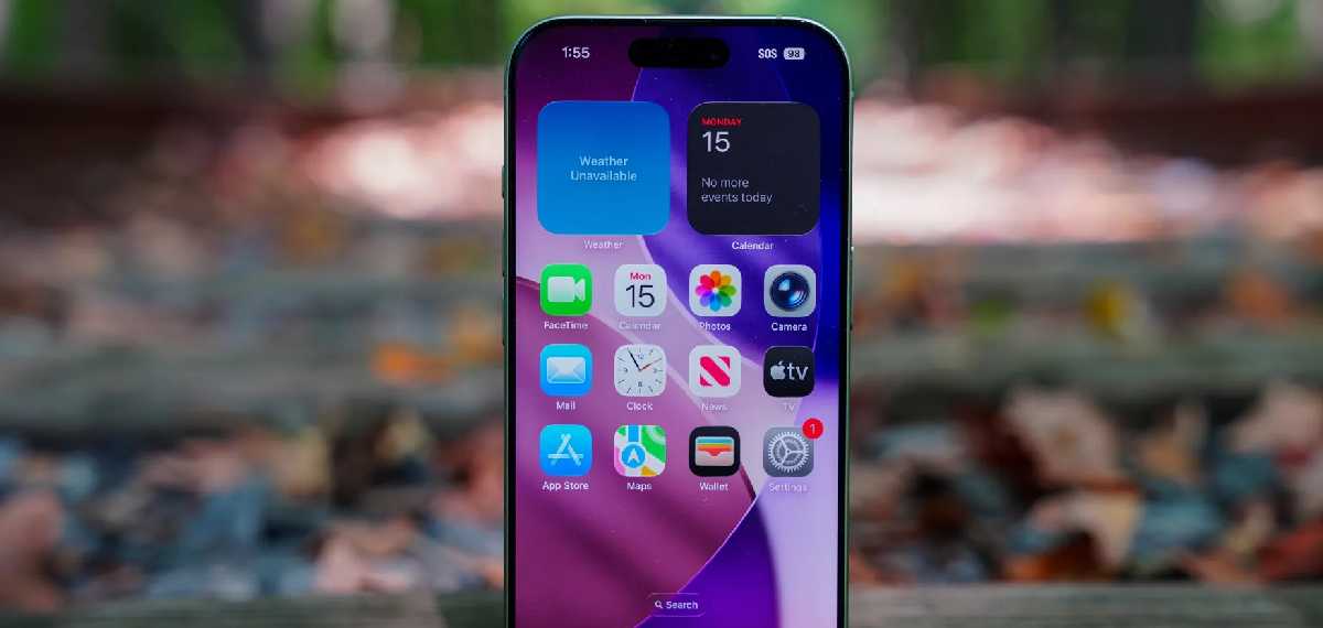 വില വര്‍ധന ഭീതിയില്‍ ഇന്ത്യയില്‍ iPhone 17 വാങ്ങാന്‍ തിരക്ക്; ഓണ്‍ലൈന്‍ പ്ലാറ്റ്ഫോമുകളില്‍ സ്റ്റോക്ക് ക്ഷാമം