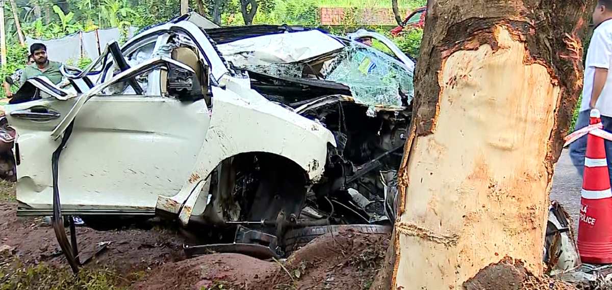 നോവായി വിവാഹച്ചടങ്ങിനായി ഒത്തുകൂടിയ സുഹൃത്തുക്കളുടെ വിയോഗം; അപകടം വീട്ടിലെത്താന്‍ അരമണിക്കൂര്‍ മാത്രം ശേഷിക്കെ