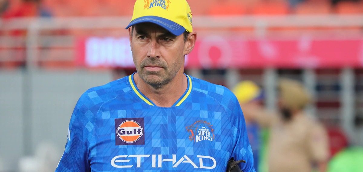 യുഗാന്ത്യം!; 18 വർഷത്തെ സേവനത്തിന് ശേഷം CSK പരിശീലകൻ ഫ്ലെമിംഗ് പടിയിറങ്ങി