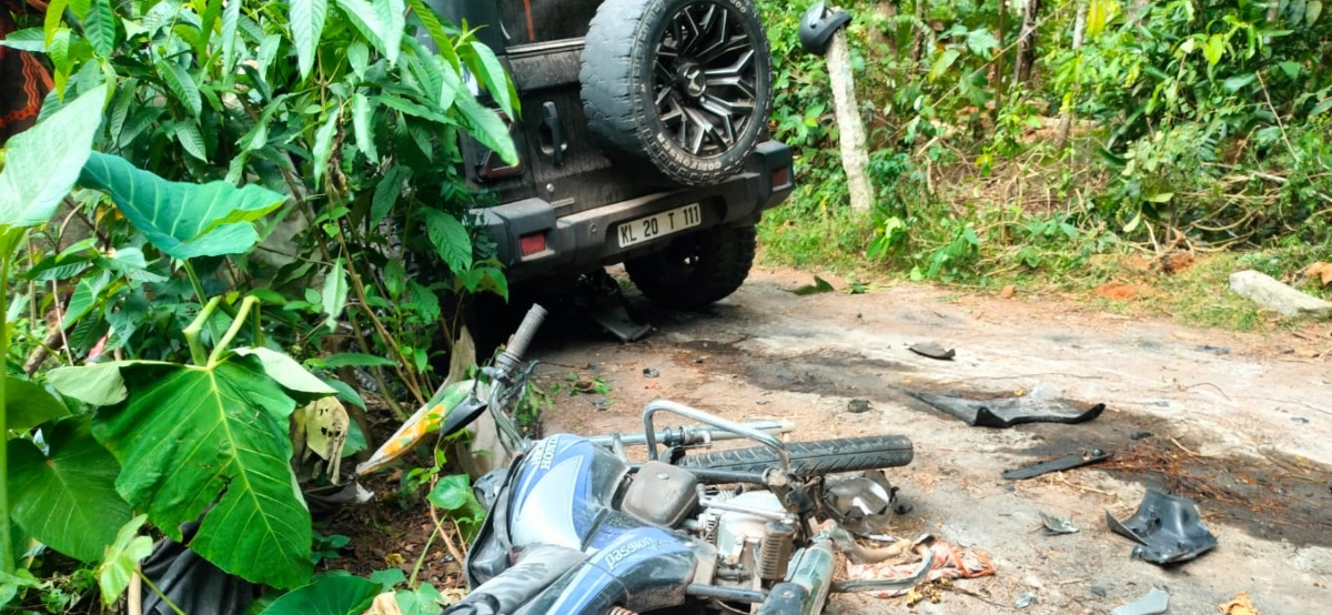 സ്വര്ണപ്പണയ തട്ടിപ്പ്; പ്രതികളെ പിന്തുടരുന്നതിനിടെ പൊലീസുകാരെ കാറിടിപ്പിച്ച് കൊലപ്പെടുത്താന് ശ്രമം