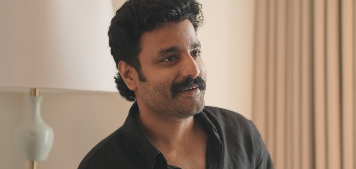 ഷൂട്ടിനിടെ ജീപ്പ് മറിഞ്ഞു, തല ഇടിക്കേണ്ടതായിരുന്നു, ഭാഗ്യം കൊണ്ടാണ് രക്ഷപ്പെട്ടത്: ദീപക് പറമ്പോൽ