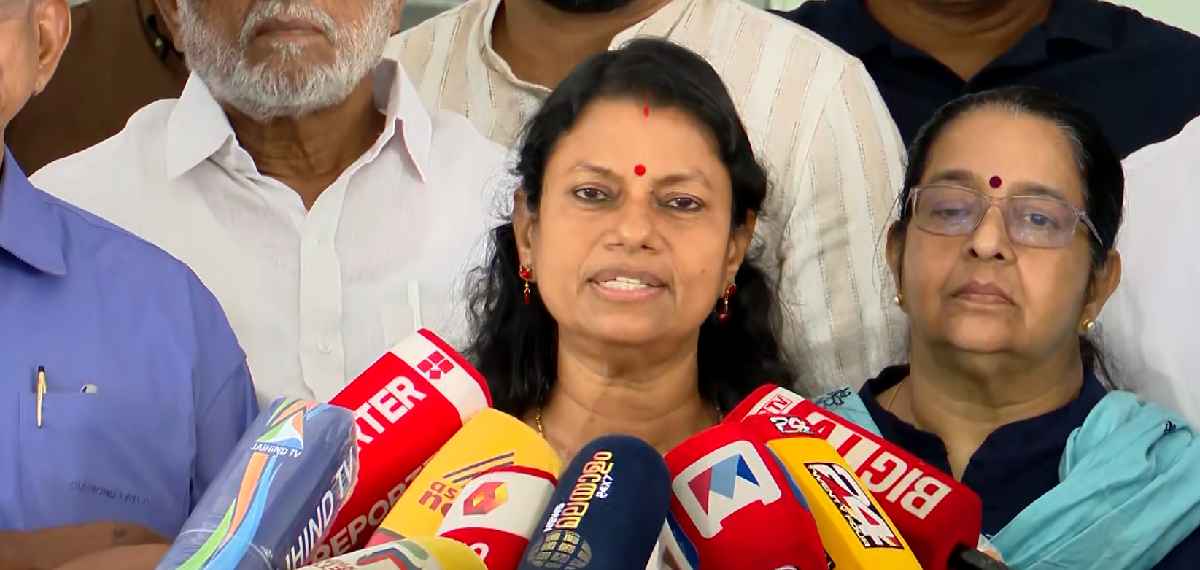 കോറോ ഹെല്ത്തിലെ കൂട്ടപ്പിരിച്ചുവിടല്: ചര്ച്ചയില് ധാരണയായതായി മന്ത്രി ബിന്ദു കൃഷ്ണ