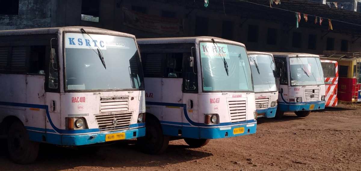 പ്രിയദര്ശിനിക്ക് പിന്നാലെ പിങ്ക് ബസ് സര്വീസുകള്; സ്ത്രീകള്ക്ക് മാത്രമായി KSRTC രാത്രികാല സര്വീസ്