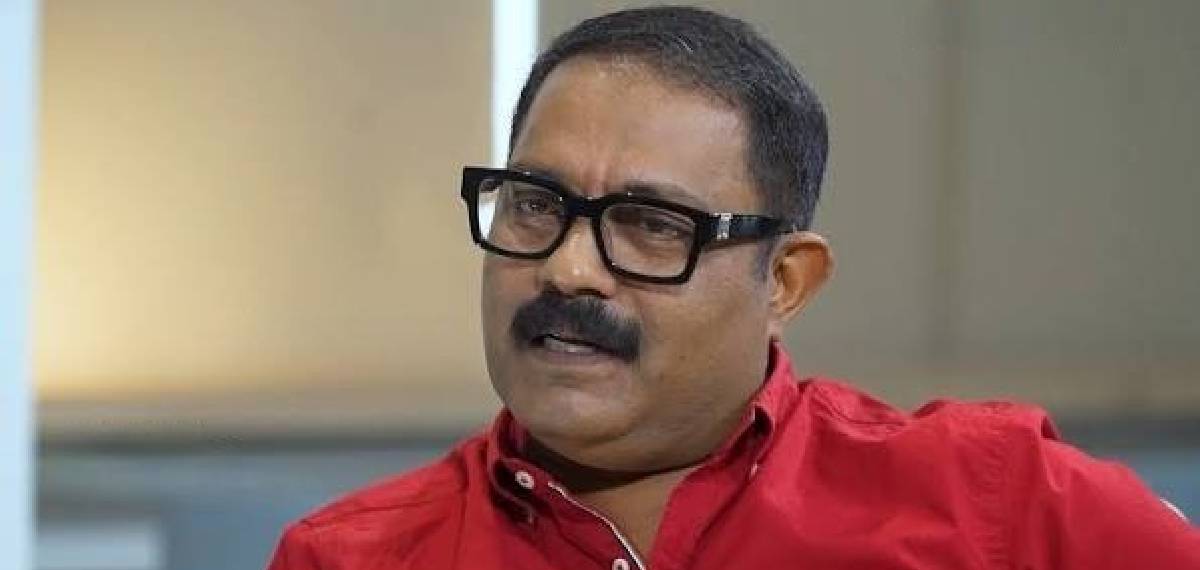 തദ്ദേശ വകുപ്പില്‍ കൂട്ട സ്ഥലം മാറ്റം; നടപടി മന്ത്രി കെ എം ഷാജിയുടെ നിര്‍ദേശ പ്രകാരം