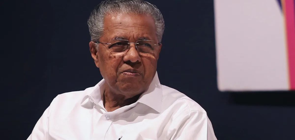 'BJP സര്‍ക്കാര്‍ കുറ്റവാളികളെ സംരക്ഷിച്ചു, കഠിനാധ്വാനം നടത്തി പഠിച്ച  കുട്ടികളെ ബുദ്ധിമുട്ടിലാക്കി': പിണറായി