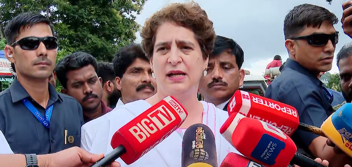 'ഇത് ചരിത്ര നിമിഷം, വിദ്യാര്ത്ഥികള് രാജ്യത്തെ തിരിച്ചുകൊണ്ട് വന്നു': പ്രിയങ്ക ഗാന്ധി