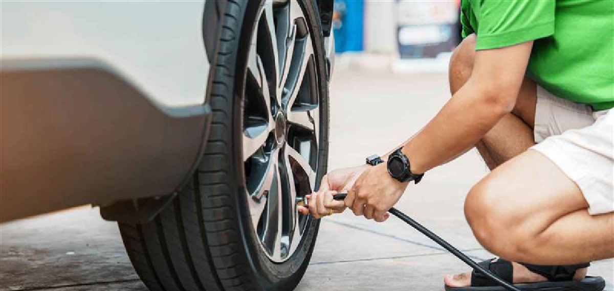 correct tire pressure in  vehicle