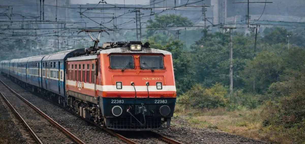how a loco pilot stop train
