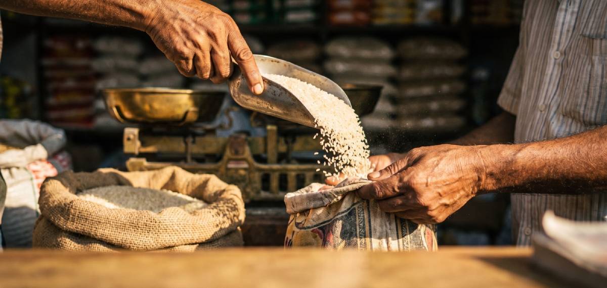 ഓണക്കാല റേഷന്‍ തിങ്കളാഴ്ച ആരംഭിക്കും; വിലക്കയറ്റം നിയന്ത്രിക്കാന്‍ ഇടപെടുമെന്ന് മന്ത്രി അനൂപ് ജേക്കബ്
