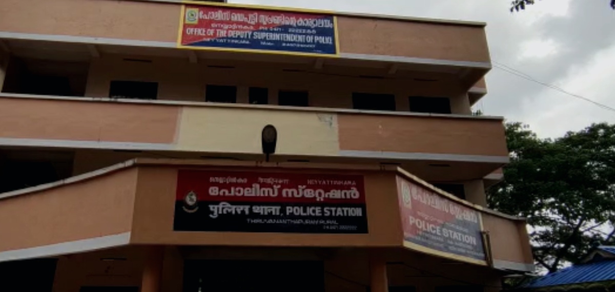 കടയിൽ കയറി 90 രൂപയ്ക്ക് സാധനങ്ങൾ വാങ്ങി 500 രൂപയുടെ കള്ളനോട്ട് നൽകി; ബാലൻസിനായി കാത്തുനിന്ന യുവാവ് പിടിയിൽ