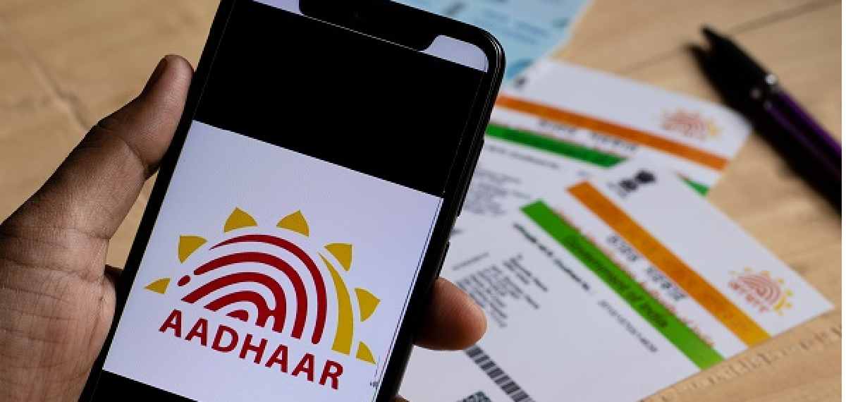 government delete a person's Aadhaar data