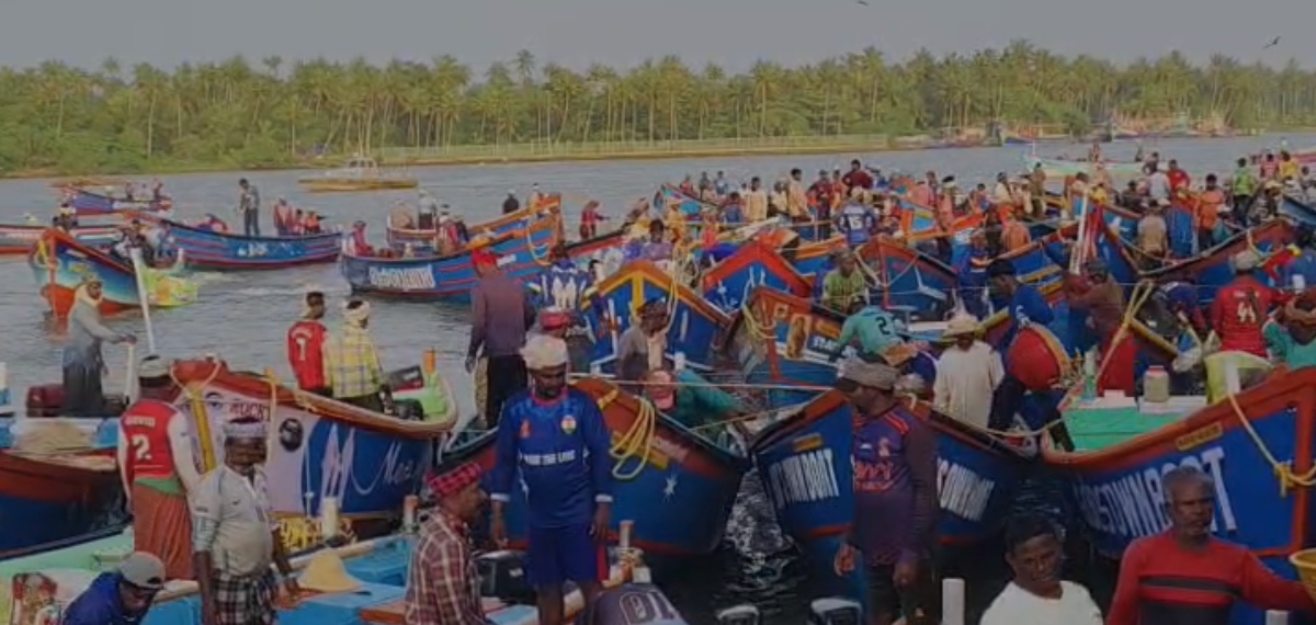 മുതലപ്പൊഴിയില്‍ വീണ്ടും അപകടം; വള്ളത്തില്‍ നിന്ന് വീണ് മത്സ്യത്തൊഴിലാളിയെ കാണാതായി