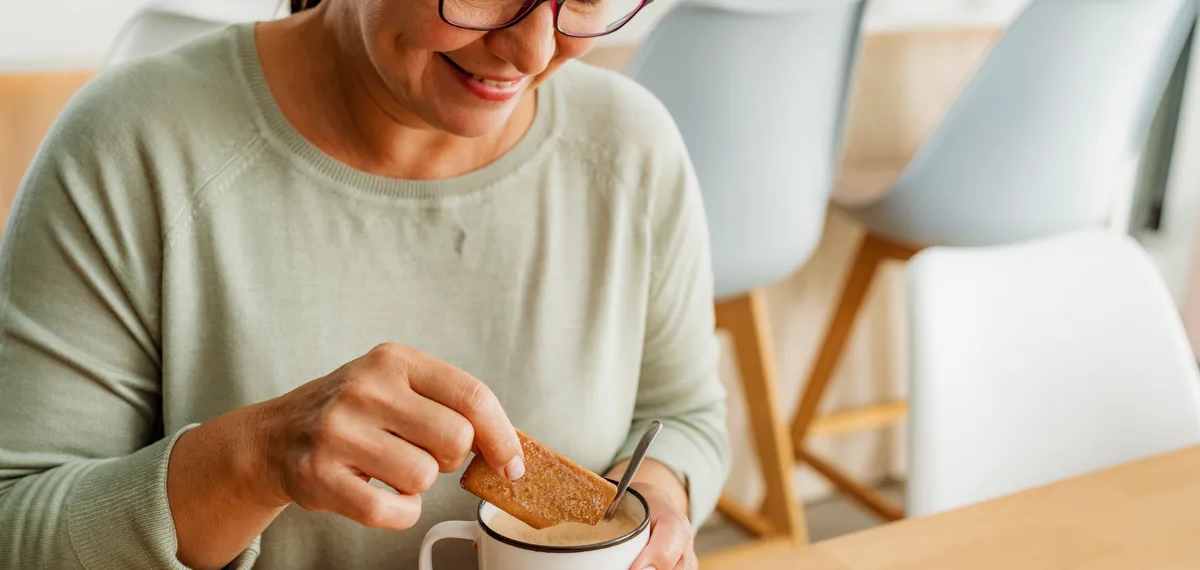 dip biscuits and bread in tea