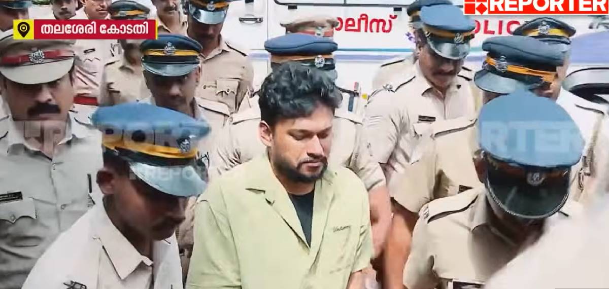 പൊലീസിനെ ഭീഷണിപ്പെടുത്തിയ കേസ്; അര്ജുന് ആയങ്കിയെ മൂന്ന് ദിവസത്തെ കസ്റ്റഡിയില് വിട്ടു