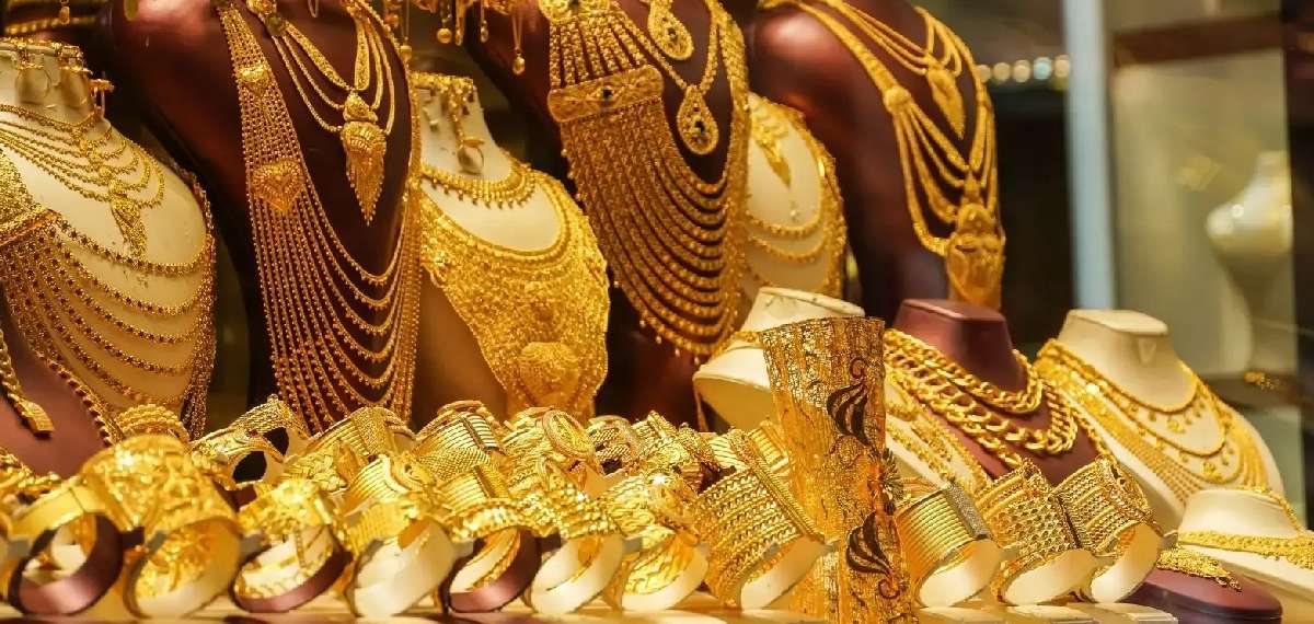 അന്ന് 1000 രൂപയ്ക്ക് സ്വർണം വാങ്ങിയിരുന്നെങ്കില് ഇന്ന് 17 ലക്ഷം രൂപയ്ക്ക് വില്ക്കാമായിരുന്നു;വിലയുടെ ചരിത്രം