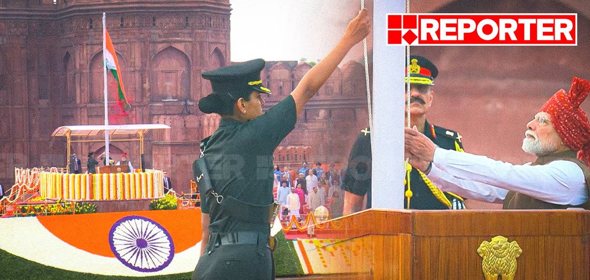 ദേശീയ പതാക ഉയര്‍ത്തി പ്രധാനമന്ത്രി; ചരിത്രത്തിലാദ്യമായി ചെങ്കോട്ടയില്‍ വന്ദേമാതരം മുഴങ്ങി