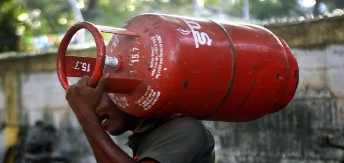 safety measures of gas cylinder users