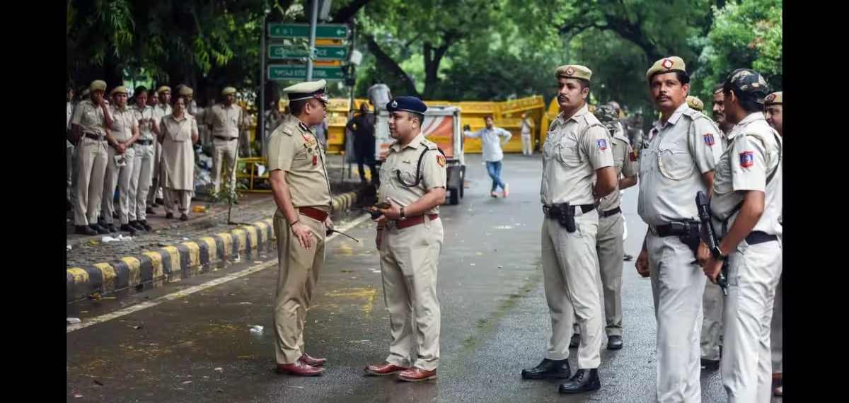 അമിത ബലപ്രയോഗം നടത്തിയിട്ടില്ല; സിജെപിയുടെ പാർലമെന്റ് മാർച്ച് നിയമവിരുദ്ധം; ഡൽഹി പൊലീസ് സുപ്രീംകോടതിയിൽ