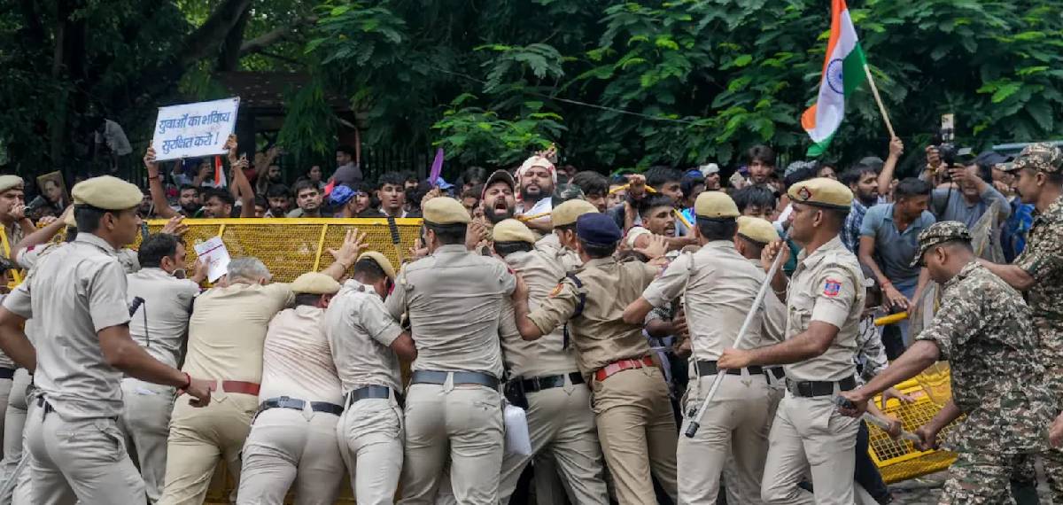 സിജെപി പ്രതിഷേധത്തില് പൊലീസ് അതിക്രമം അന്വേഷിക്കാന് ഉന്നതതല സമിതി; പെല്ലറ്റ് ആക്രമണവും അന്വേഷിക്കും