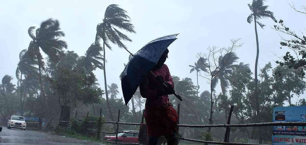 വീണ്ടും മഴ കനക്കുന്നു; ഞായറാഴ്ച മൂന്ന് ജില്ലകളില്‍ യെല്ലോ അലേര്‍ട്ട്