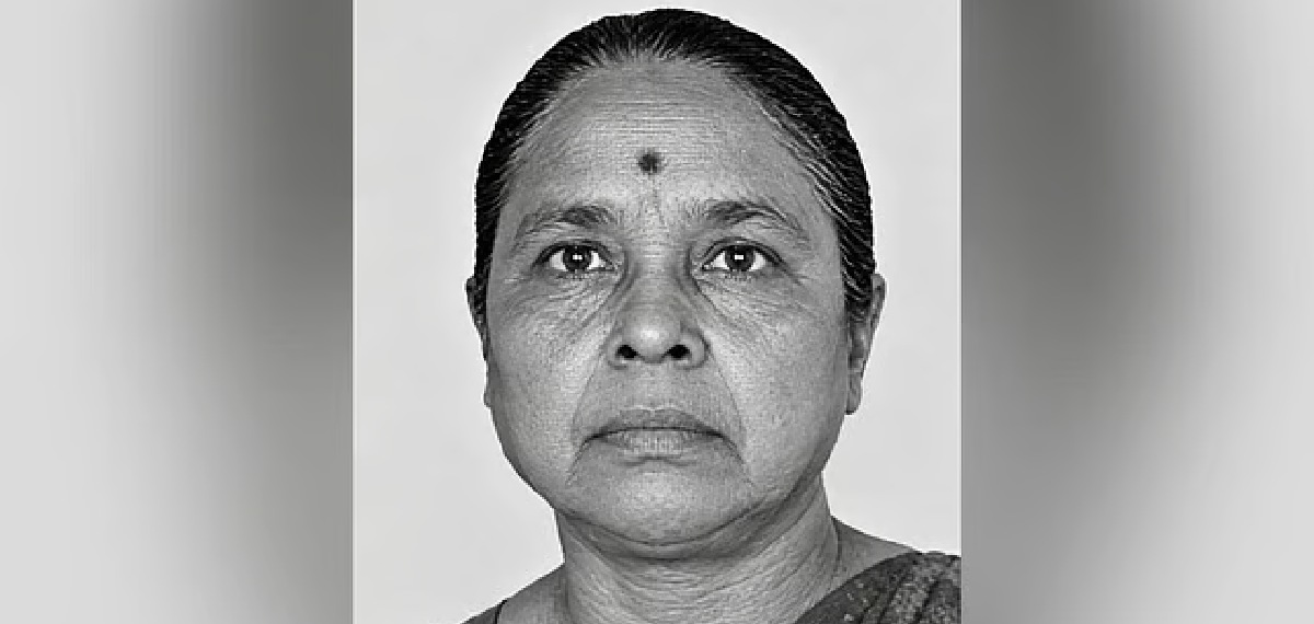 രോഗിയായ അമ്മയെ ട്രെയിനിന് മുന്നിലേക്ക് തള്ളിയിട്ട് മകന്റെ ക്രൂരത; വയോധികയ്ക്ക് ദാരുണാന്ത്യം