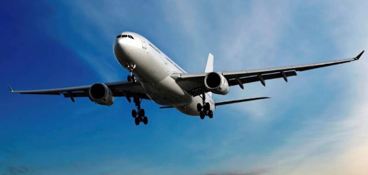 parachutes not provided on airplanes