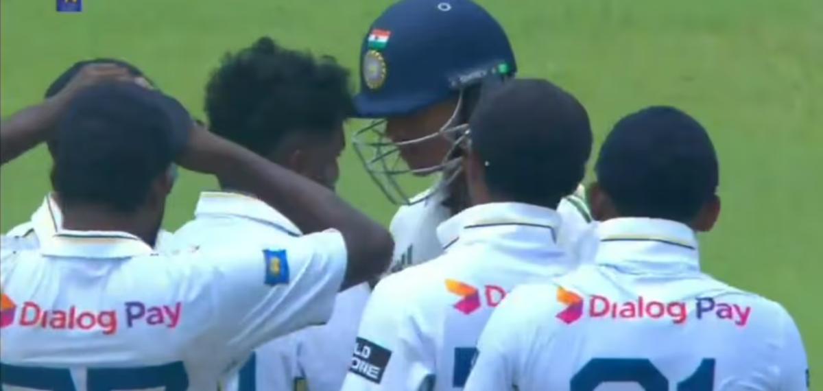 ഔട്ടാക്കിയതിന്റെ കലിപ്പ്; ശ്രീലങ്കന് പേസറോട് അടി കൂടി ജയ്സ്വാൾ; രണ്ടാം ടെസ്റ്റിനിടെ നാടകീയ രംഗങ്ങള്