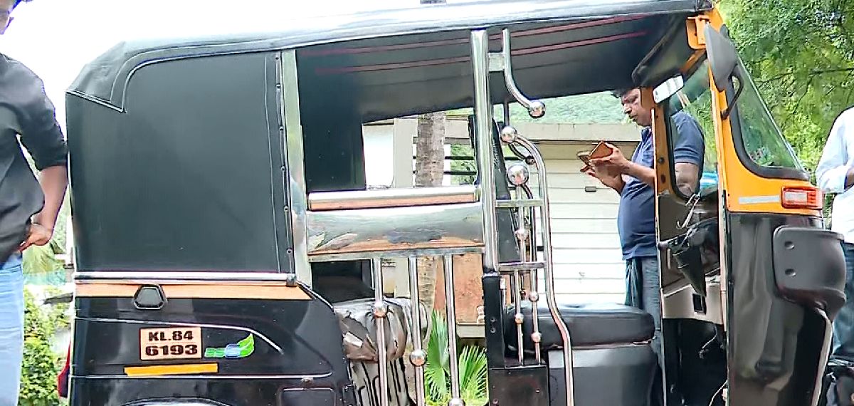 ഫിറ്റ്നസ് സർട്ടിഫിക്കറ്റ് നിഷേധം; ഓട്ടോ ഡ്രൈവറുടെ മരണത്തിൽ MVDക്കെതിരെ ഗുരുതര ആരോപണങ്ങൾ