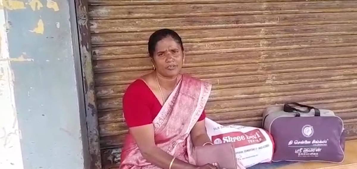 ചില്ലറ നല്കിയില്ല; പാലക്കാട് തോട്ടം തൊഴിലാളിയായ സ്ത്രീയെ KSRTC ബസില് നിന്ന് ഇറക്കി വിട്ടതായി പരാതി