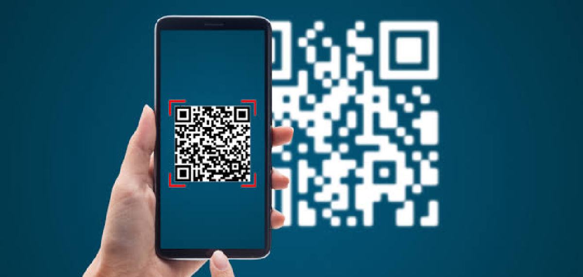 How does a QR code work