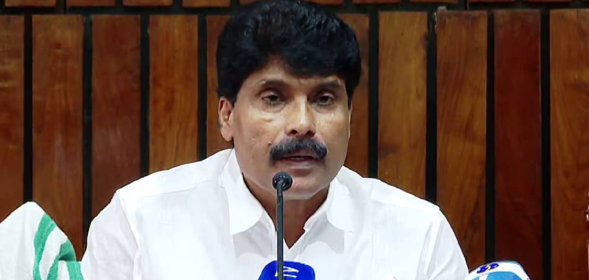 ഓണക്കാലത്ത് വിലക്കയറ്റവും പൂഴ്ത്തിവെയ്പ്പും തടയാനായി, ശബരിമല സീസണിലും ഇടപെടും: മന്ത്രി ടി സിദ്ദിഖ്