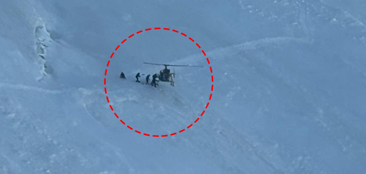18,600 അടി ഉയരത്തില്‍ ശക്തമായ കാറ്റിനിടെ ഇന്ത്യന്‍ സേനയുടെ അതിസാഹസിക രക്ഷാപ്രവര്‍ത്തനം; വീഡിയോ