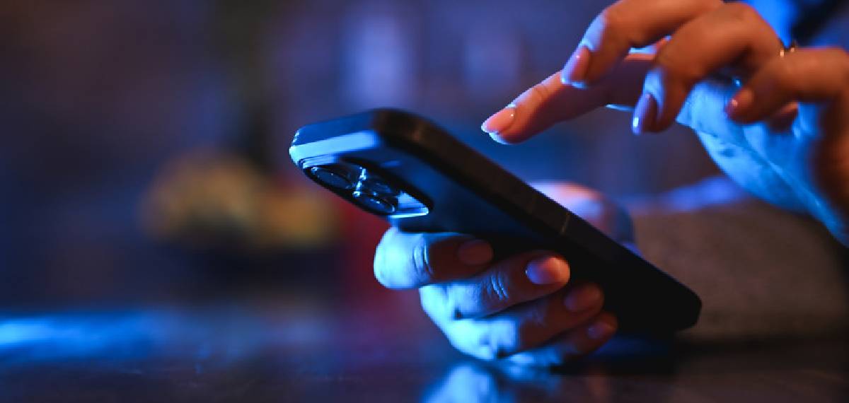 restart the phone after updating it