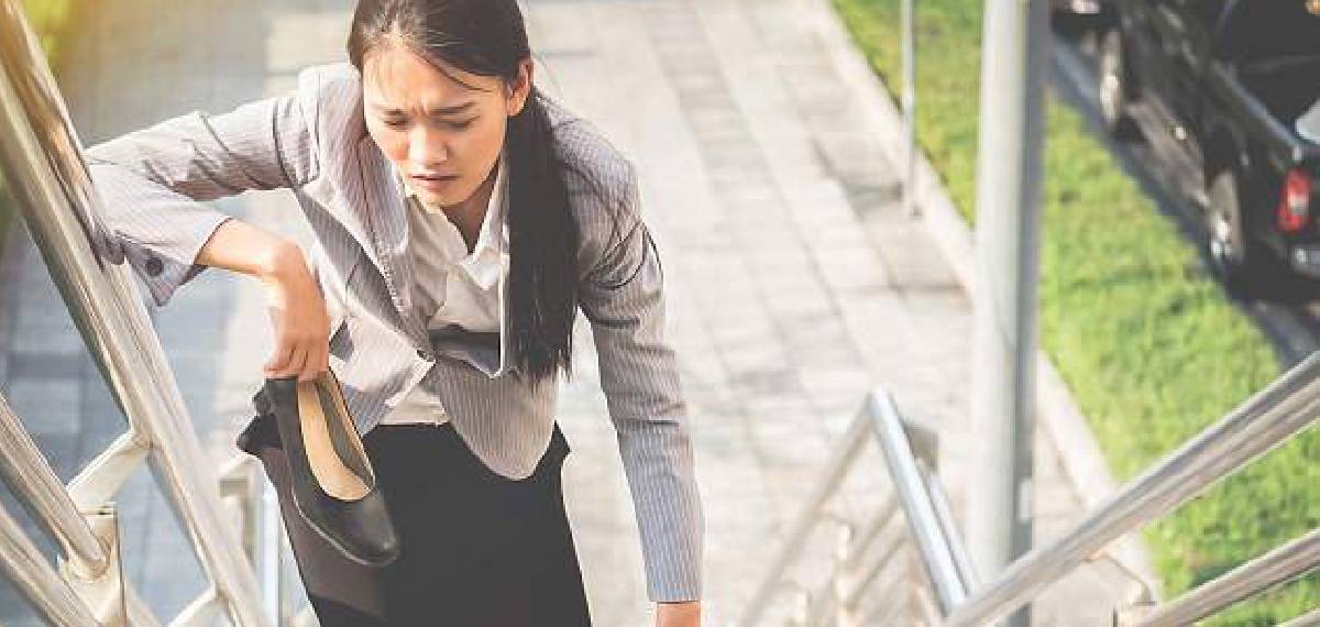 breathlessness when climbing stairs