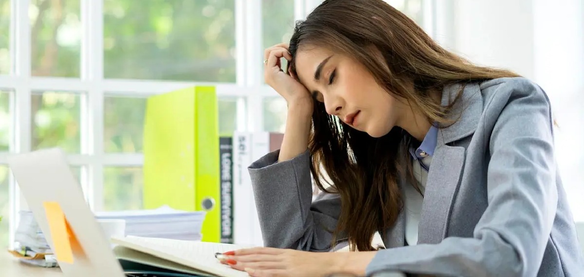   Vitamin B12 deficiency