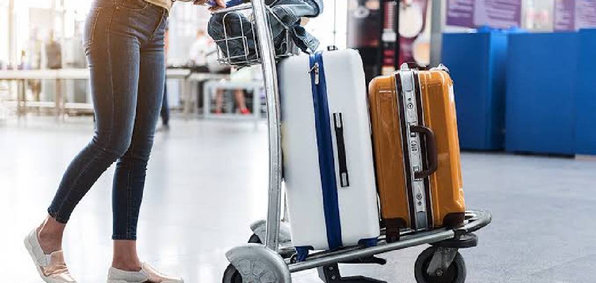 airlines charge more for excess luggage