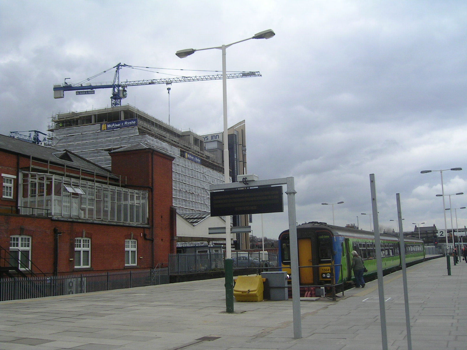 types of railway platforms