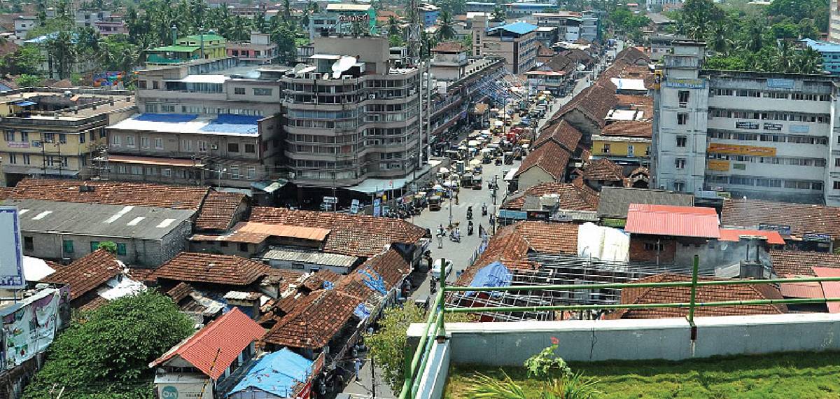 മലേഷ്യന്‍ പ്രധാനമന്ത്രിയുടെ സന്ദര്‍ശനം; കോഴിക്കോട് നഗരത്തില്‍ നാളെ ഗതാഗത നിയന്ത്രണം
