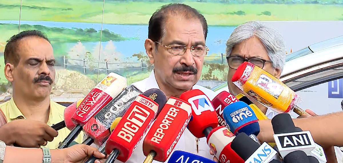 'ഇത് റൈറ്റ് ടേണ് ലോക കേരളസഭ നല്ല ആശയം, പണം അനുവദിച്ചത് നന്നായി ചെലവഴിക്കാന്': സണ്ണി ജോസഫ്