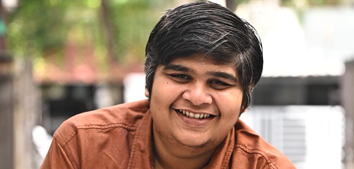 "ഫോർട്ട് കൊച്ചിയിൽ വെച്ചാണ് ആ മനുഷ്യനെ കണ്ടത്"; മലയാള സിനിമയെക്കുറിച്ച് കാർത്തിക് സുബ്ബരാജ്
